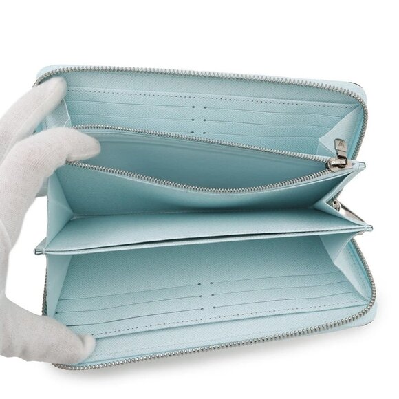 LOUIS VUITTON Zippy Wallet Epi Leather Light Blue M82141 - Picture 4 of 13